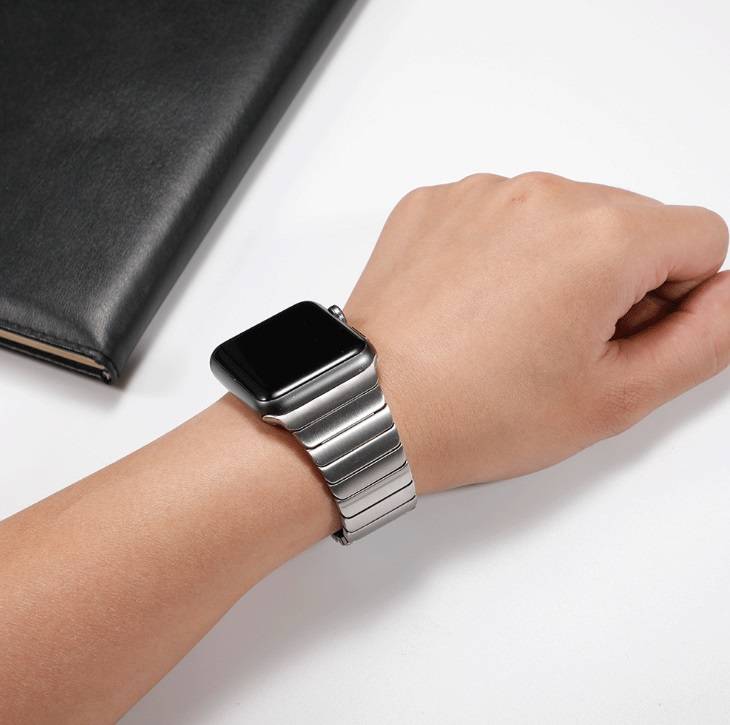 Metal Replacement Band for Apple Watches  Rose Gold  42mm-44mm-45mm-46mm-49mm
