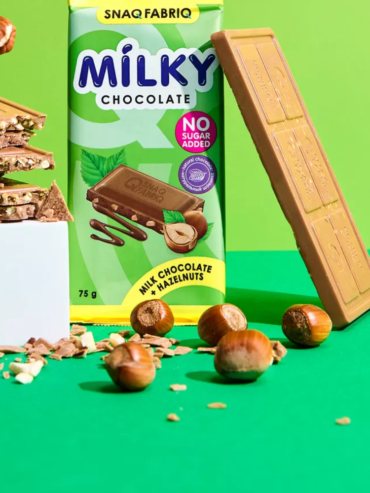 SNAQ FABRIQ - Milky Chocolate Bar (4 pcs)  Chocolate Hazelnut