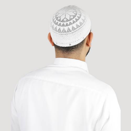 طاقية شخال حياكة يدوية