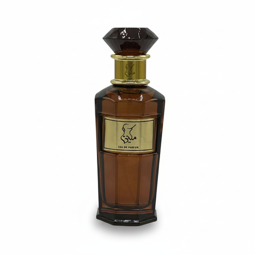 عطر مكين: فخامة العنبر والعود القوي
