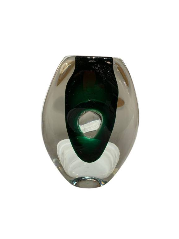 فازة زجاج اخضر