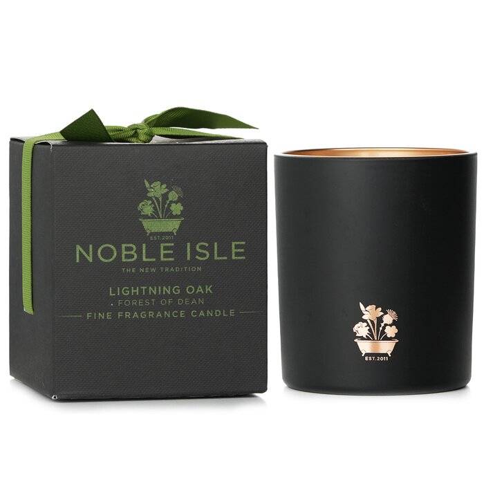Lightning Oak Fine Fragrance Candle 200g/7.05oz by Noble Isle