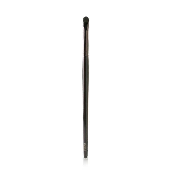 Smudge Brush - by Laura Mercier