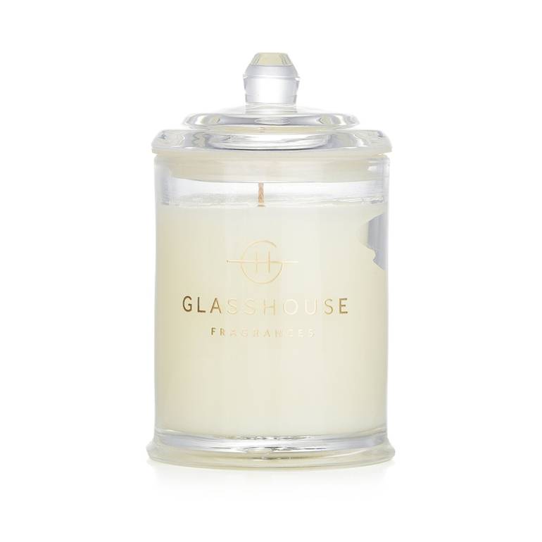 شمع صويا معطر ثلاثي - Lost In Amalfi (رذاذ بحري) من Glasshouse