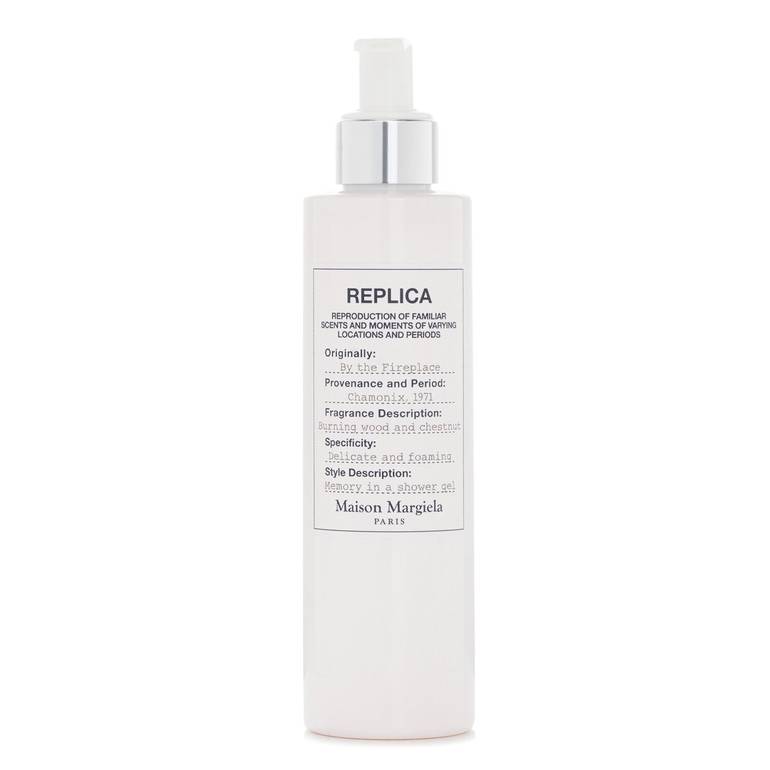 By The Fireplace Shower Gel من Maison Margiela