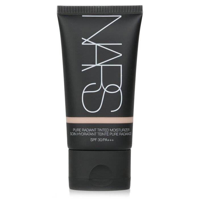 مرطب خفيف اللون لإشراقة نقية SPF 30 - St Moritz من NARS