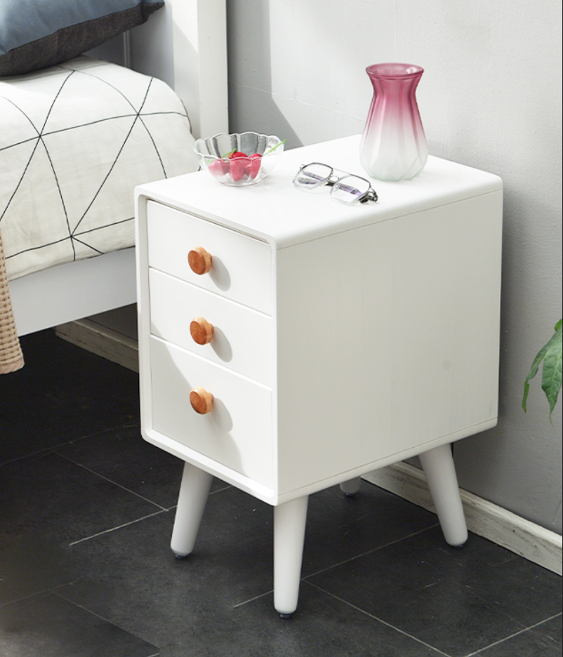  Lu Kun  bedside table 