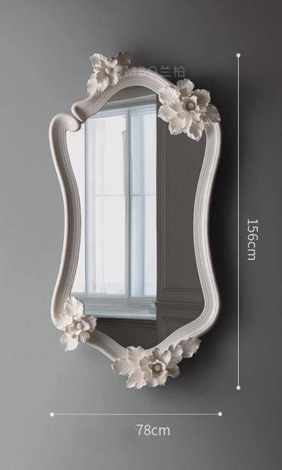  Modern sculpted mirror 