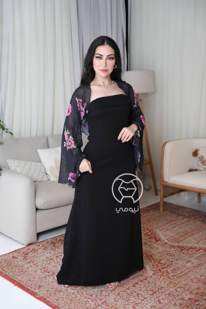فستان اسود