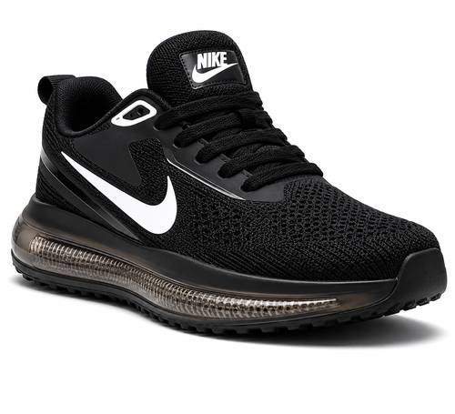 حذاء نسائي رياضي للجري من Nike باللون الأسود
