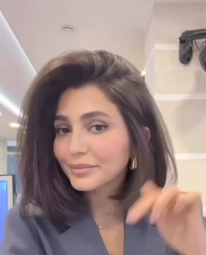 باروكة شعر طبيعي طول 12 انش لون اسود طبيعي طبيعي كثافة 200 جذور امامية فروة دانتيل