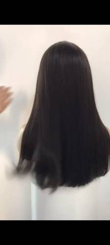باروكة شعر طبيعى 18 انش  كثافه 180  لون اسود طبيعي  جذور اماميه  فروه دنتيل  مقاس ميديا