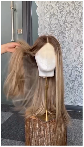 باروكة شعر طبيعي ٢٠ انش كثافه ١٨٠٪ جذور اماميه فروه دانتيل اشقر مخصل
