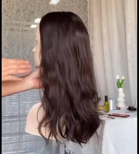 باوركة شعر طبيعى ويفي طول 18 انش لون بنى داكن كثافه متوسطه جذور اماميه