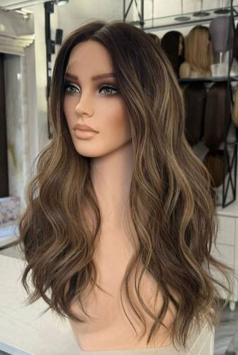 22-inch blonde, 100% natural hair, Freedom