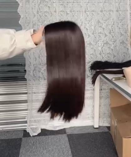 باروكة شعر طبيعي ١٨ انش كثافه ٢٣٠٪ لون بني غامق