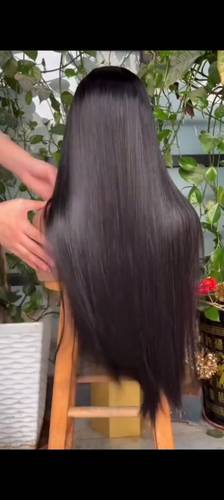 باروكة شعر طبيعي طول 26انش  كثافه230% لون اسود طبيعي  جذور دائرية فروه دانتيل 