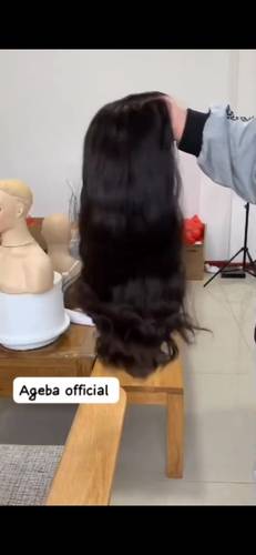 باروكة شعر طبيعى ١٨ انش اسود طبيعي ويفي كثافه 180 فروه دانتيل سويسري جذور امامية