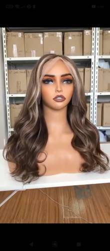 باروكة شعر طبيعى ١٨ مخصل ويفي كثافه ١٨٠٪ جذور اماميه