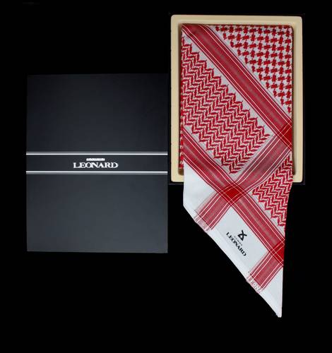 شماغ ليونارد أحمر LF