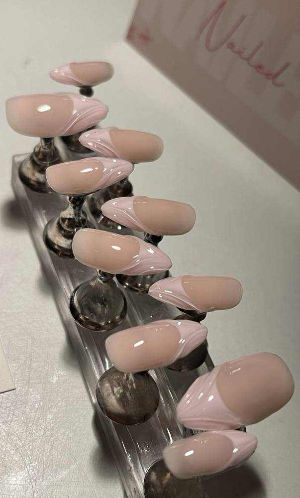 PINK WAVES NAILS🌸