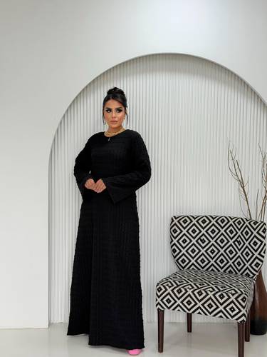 Allure Textured Dress In Black