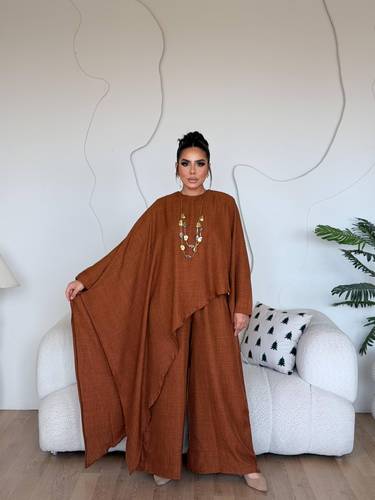 The Flowy Set In Brown