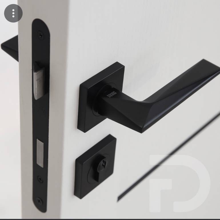مسكات ابواب مفصول اسود BLK 