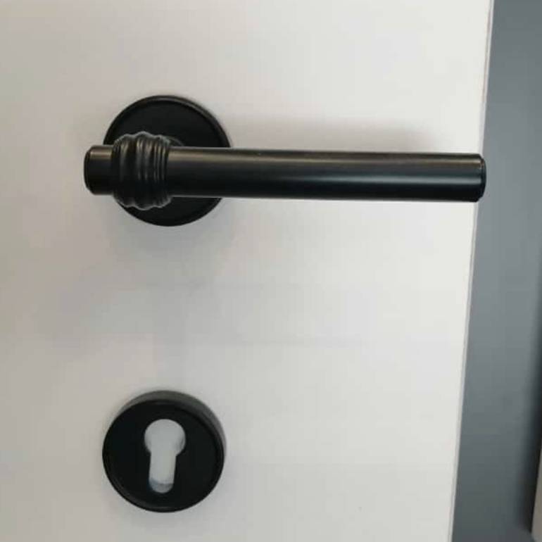مسكات ابواب مفصول اسود BLK 