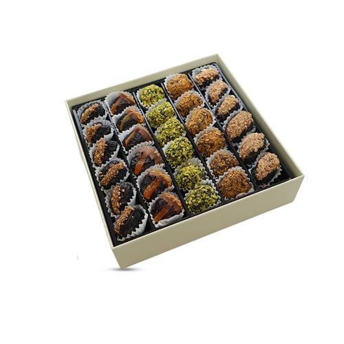 Luxury Mix dates with nuts