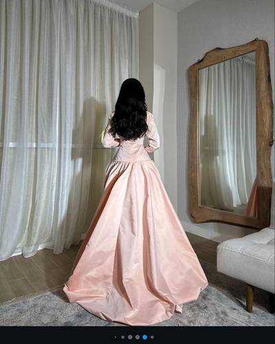 فستان سهره ميكادو كلوش تطريز 