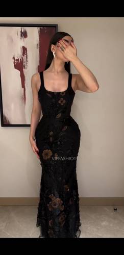 فستان سهره كلفه سهره مع بطانه باربي