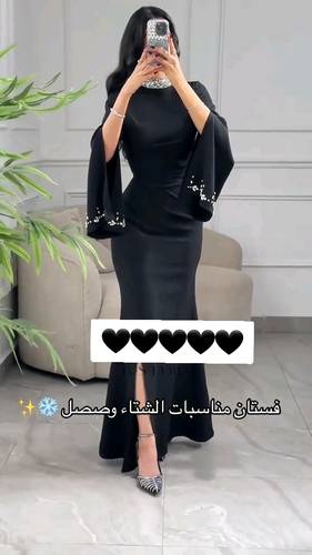 فستان اسود باربي مع تطريز يدوي 