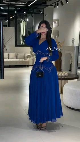 فستان باربي مع جورجيت تطريز يدوي 