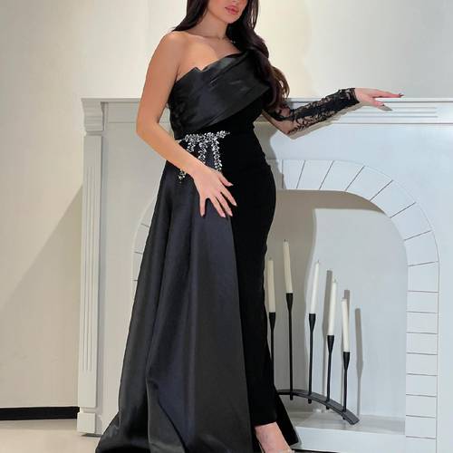 فستان اسود بابي مع تفته سيلا