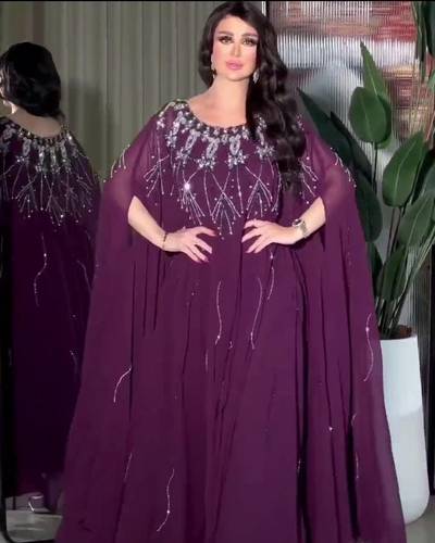 جلابيه بنفسجي جورجيت مع تطريز يدوي بالقماش 