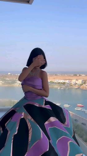 فستان تفته كلوش أنيق 