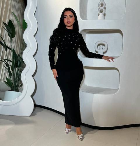 فستان اسود باربي تطريز يدوي 