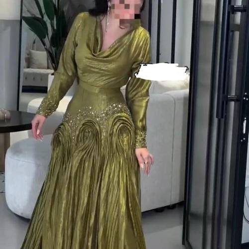 فستان كرنكل مع خرز تطريز يدوي