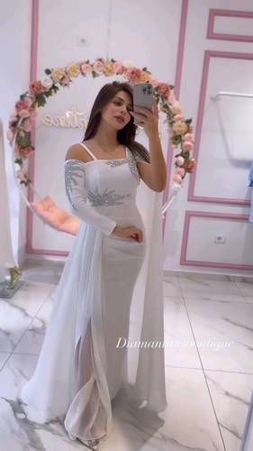 فستان ابيض باربي مع جورجيت 