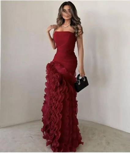 فستان سهره ناعم باربي مع جازار مقلم بوليسيه