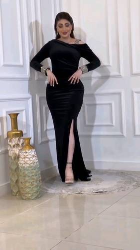 فستان اسود مخمل الاصلي 