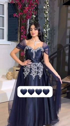 فستان كحلي تفته سيلا +تل ناعم تطريز يدوي