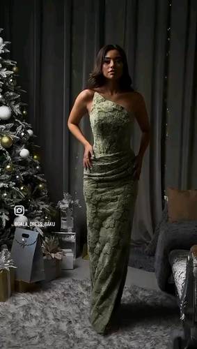 فستان تيفاني خرز مورد 