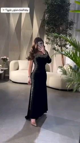 فستان اسود باربي مع تطريز يدوي 