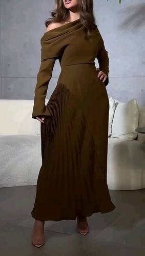 فستان ناعم انيق جلاكسي