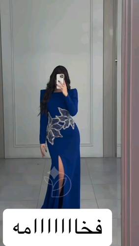 فستان نيلي باربي مع تطريز يدوي 