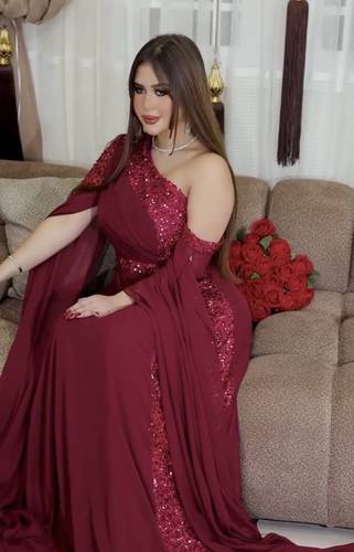فستان جورجيت عودي مع كلفه ترتر 