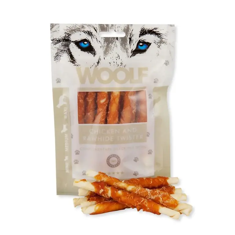 وولف مكافآت الدجاج مغطى بالجلد للكلاب 100جم Woolf Chicken and Rawhide Twister Treats for dogs 100gm W36