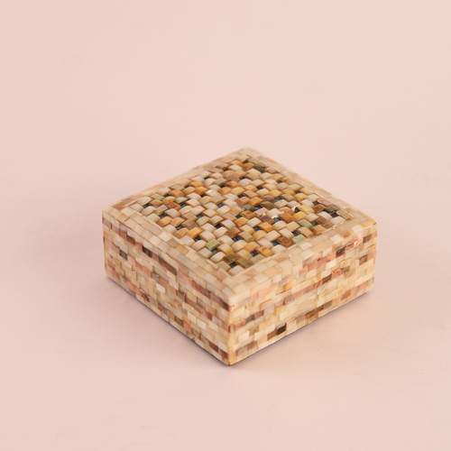 صندوق صدف فاتح